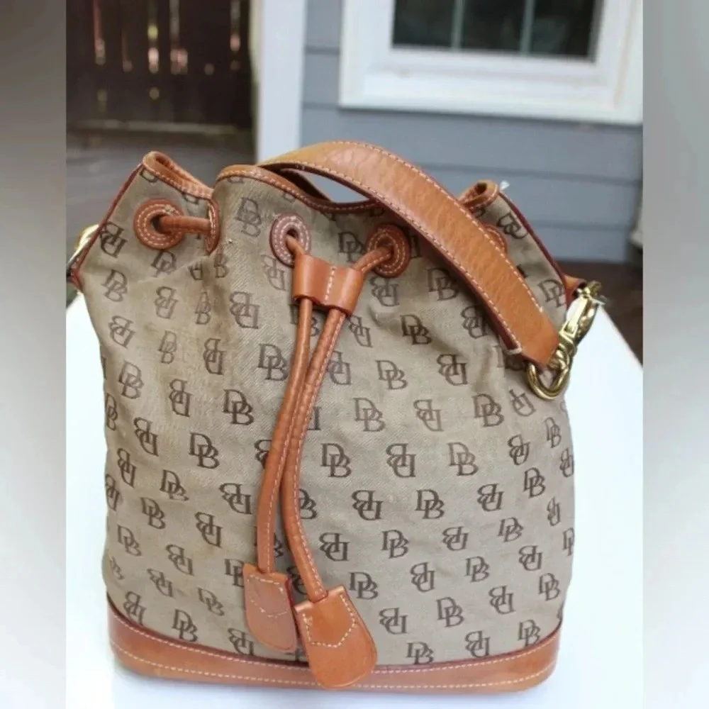 Dooney & Bourke vintage dooney